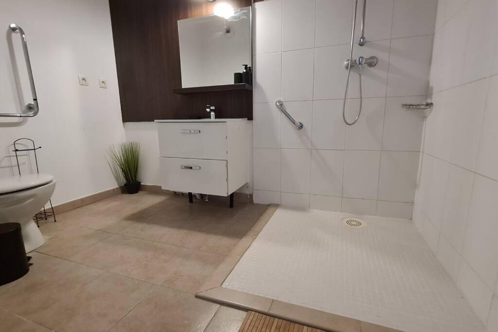 C210 Appartement Disneyland Paris Studio Montévrain Exteriör bild